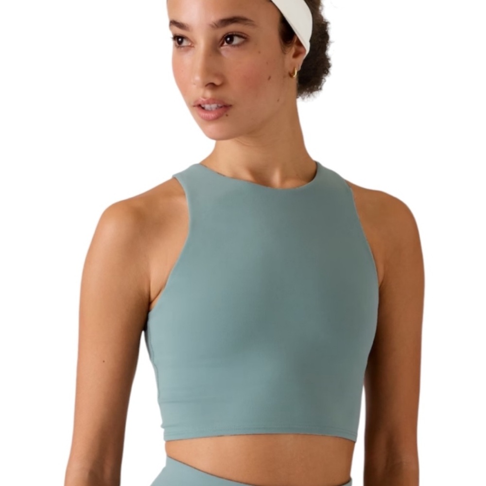 ATHLETA Conscious Crop Top Light Green XS